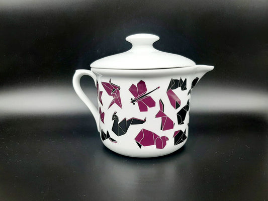 hrnek "Origami" velký s hubičkou a víkem 900 ml