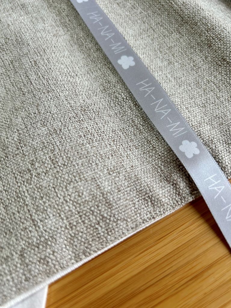 obal na knihu "Ptáček na sakuře" malý