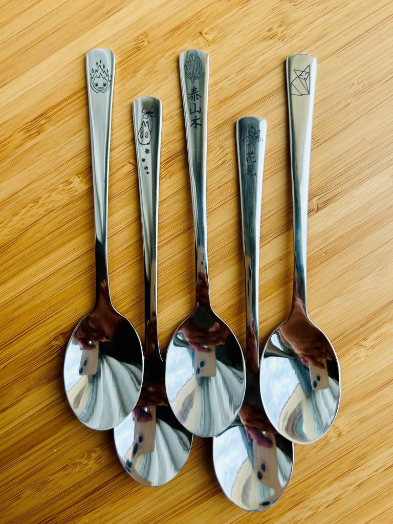 nerezová lžička "Totoro"