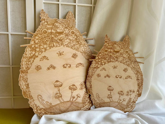 dřevěný obraz jako omalovánka "Totoro"