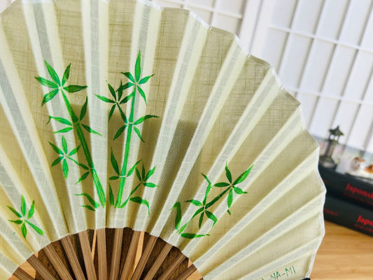 Luxusní skládací vějíř "Bambusový háj" ručně malovaný