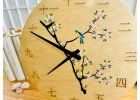 Luxusní dřevěné hodiny "Ptáček na sakuře" 29 cm