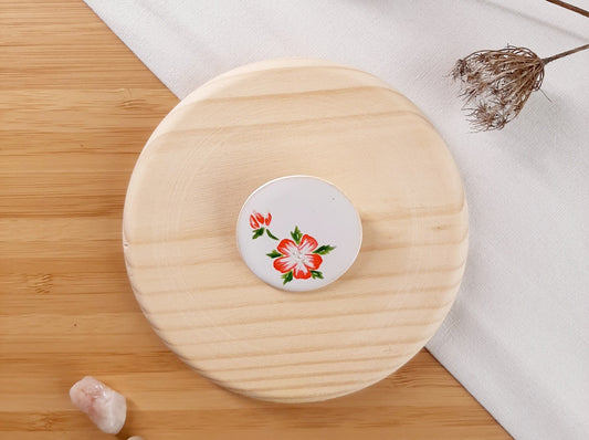 keramická brož "Květ sakury"