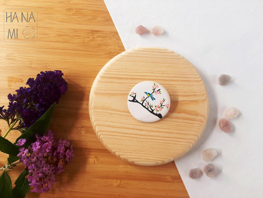 keramická brož "Ptáček na sakuře"