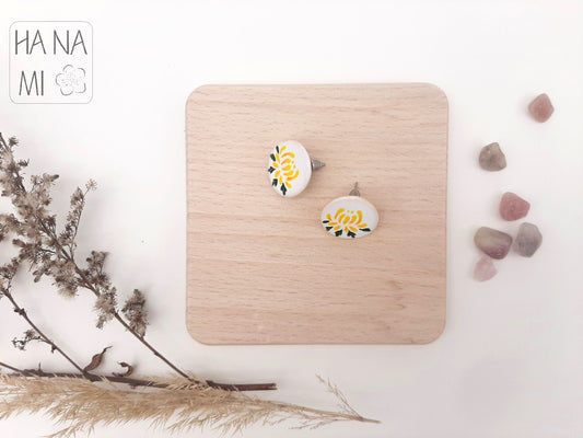 keramické náušnice "Císařská chryzantéma"