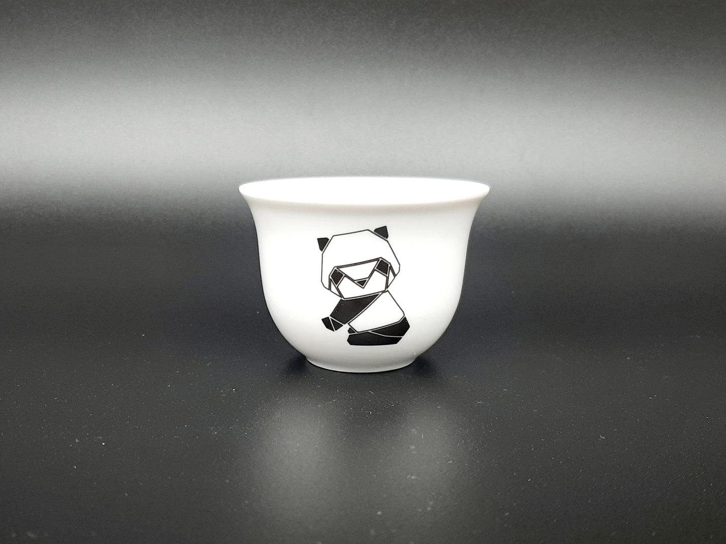 pohárek na saké a čaj "Origami panda" 50 ml