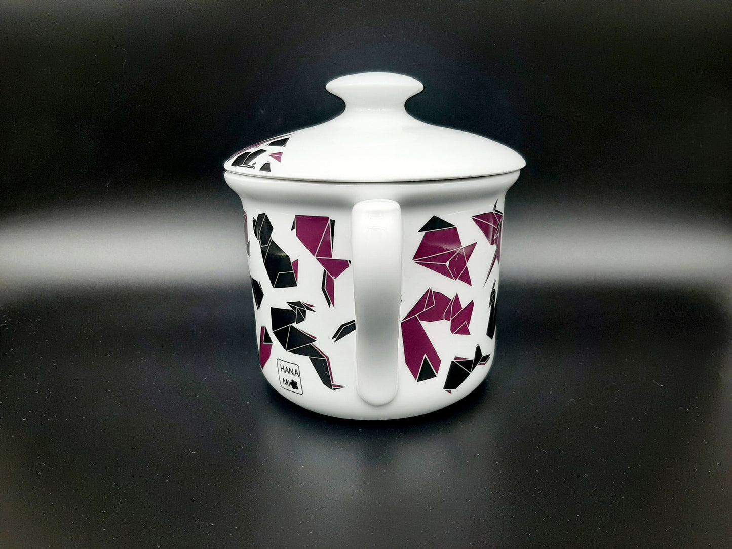 hrnek "Origami" velký s hubičkou a víkem 900 ml