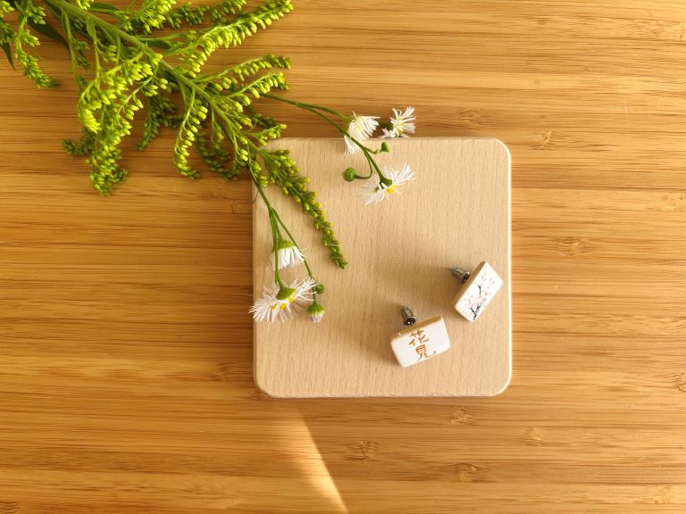 keramické náušnice "Ráno pod sakurou - hanami"