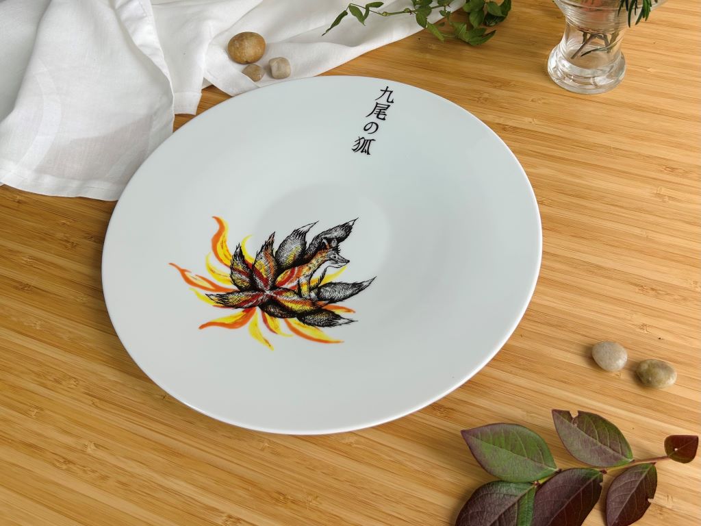 talíř servírovací "Kyuubi no Kitsune" průměr 28 cm