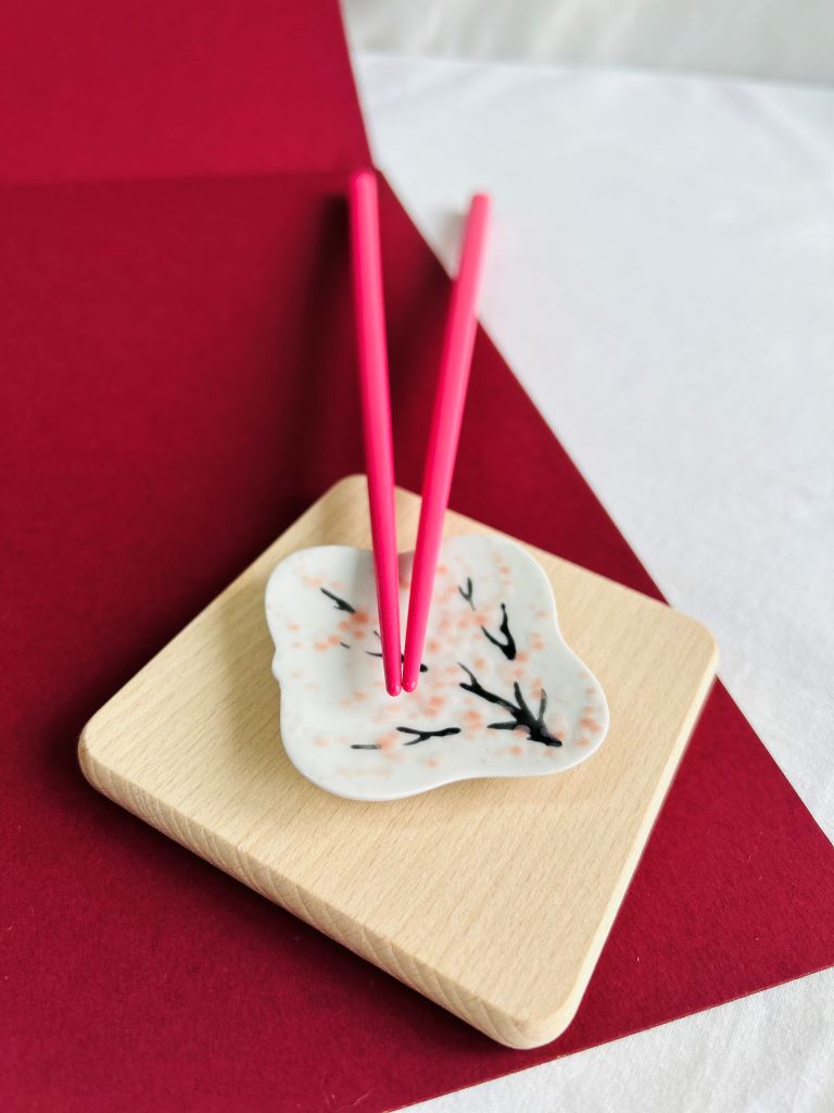 odkladač na hůlky čtvercový "Ráno pod sakurou" 5,5x5,5 cm