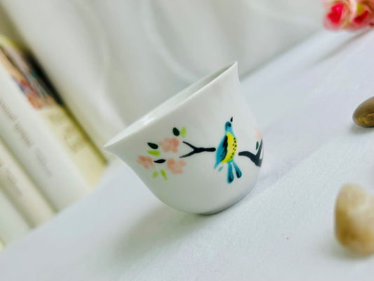 pohárek na saké a čaj "Ptáček na sakuře" 50 ml