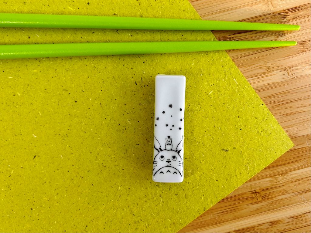 odkladač na hůlky "Totoro" 6x1,5 cm