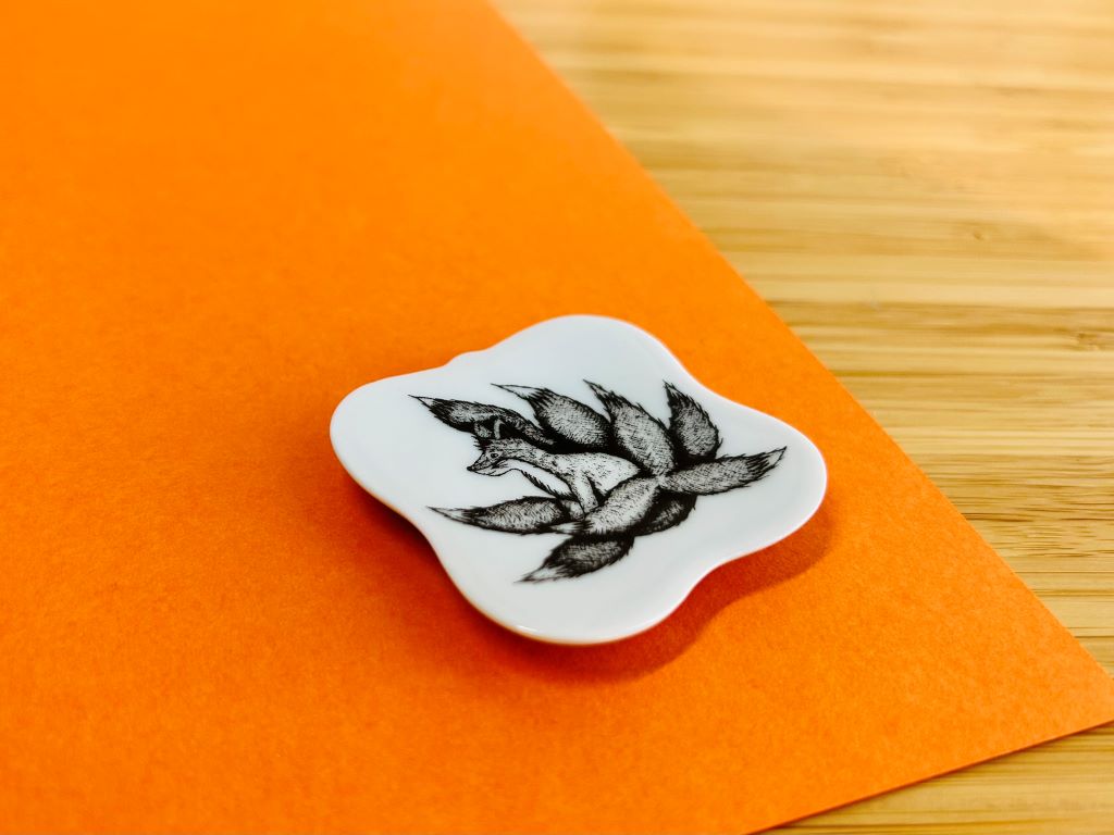 odkladač na hůlky čtvercový "Kyuubi no Kitsune" 5,5x5,5 cm