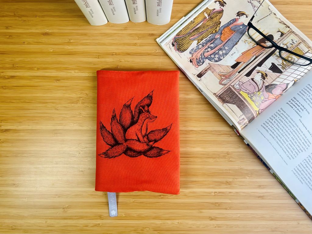 obal na knihu "Kyuubi no Kitsune" malý