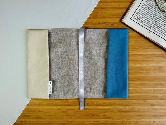 obal na knihu "Lotosové jezírko" malý