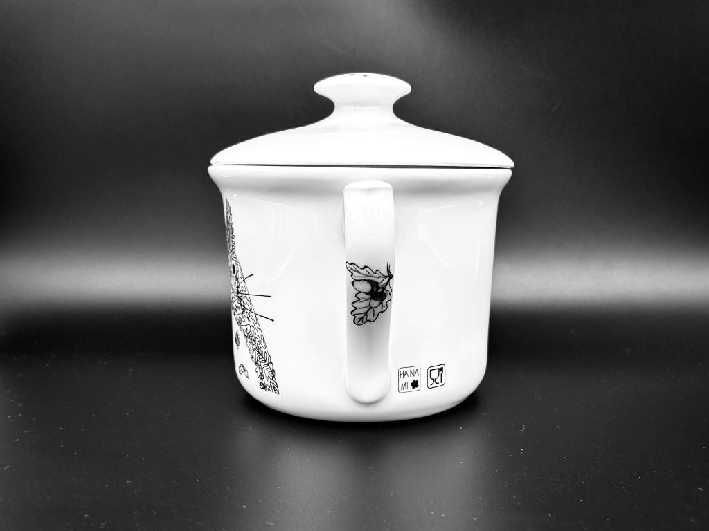 hrnek "Totoro" velký s hubičkou a víkem 900 ml