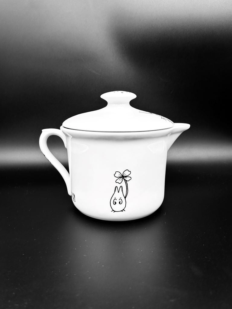 hrnek "Totoro" velký s hubičkou a víkem 900 ml