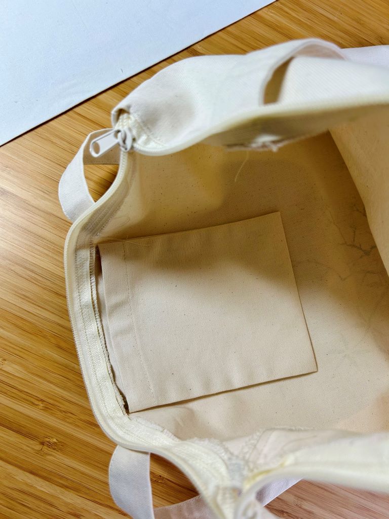 nákupní taška "Tři přátelé zimy" se zipem a vnitřní kapsou