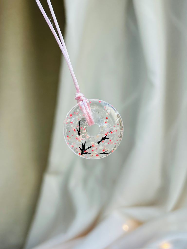 náhrdelník donut "Ráno pod sakurou" křišťál