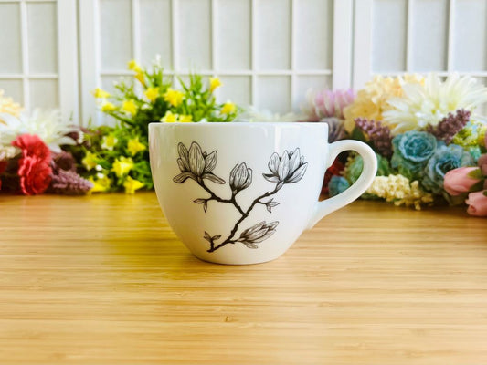 hrnek široký "Magnolie" se zlatou 480 ml