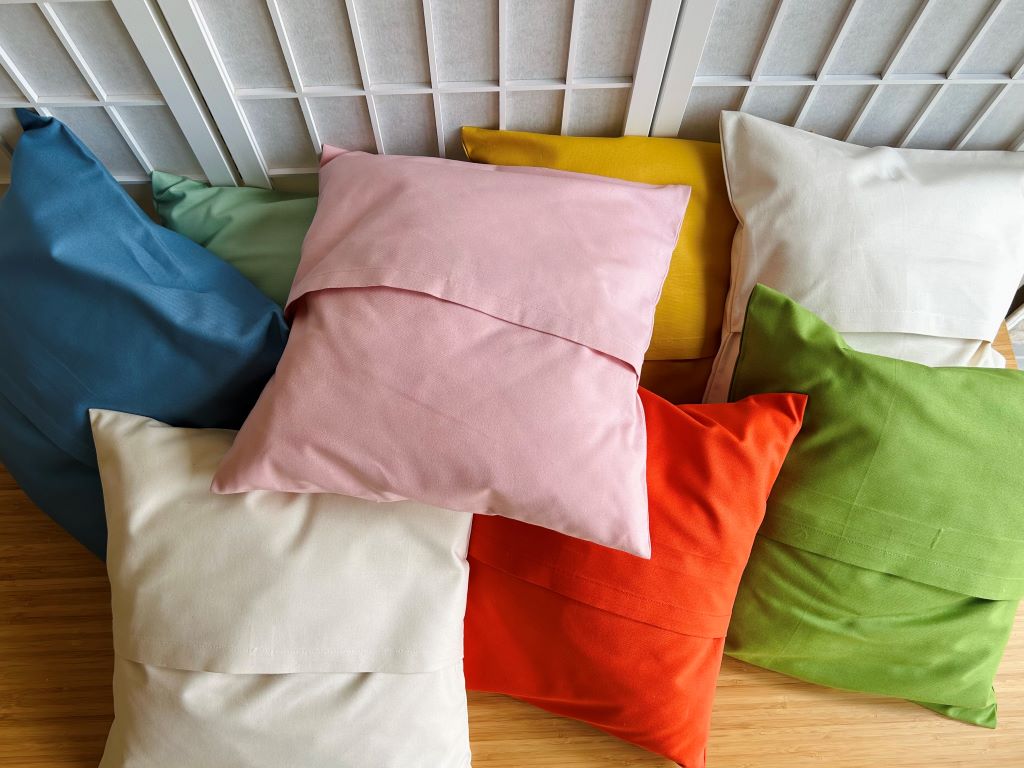 povlak na polštář "Tři přátelé zimy" 40x40 cm