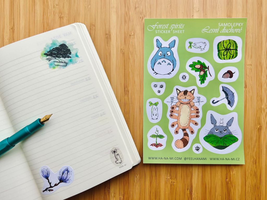 Samolepky "Totoro" a lesní duchové