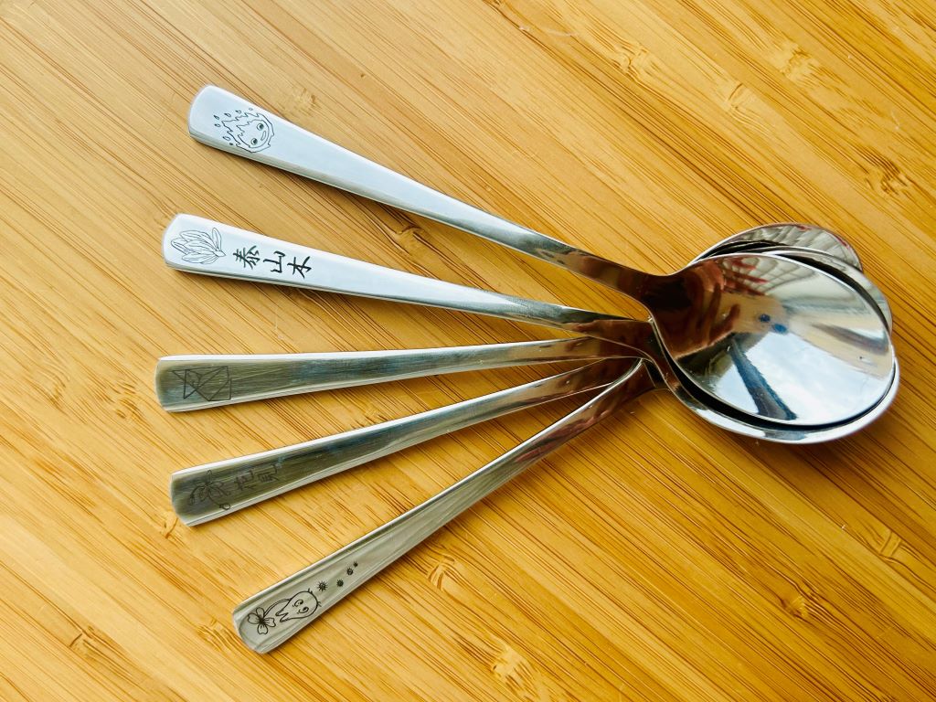 nerezová lžička "Totoro"