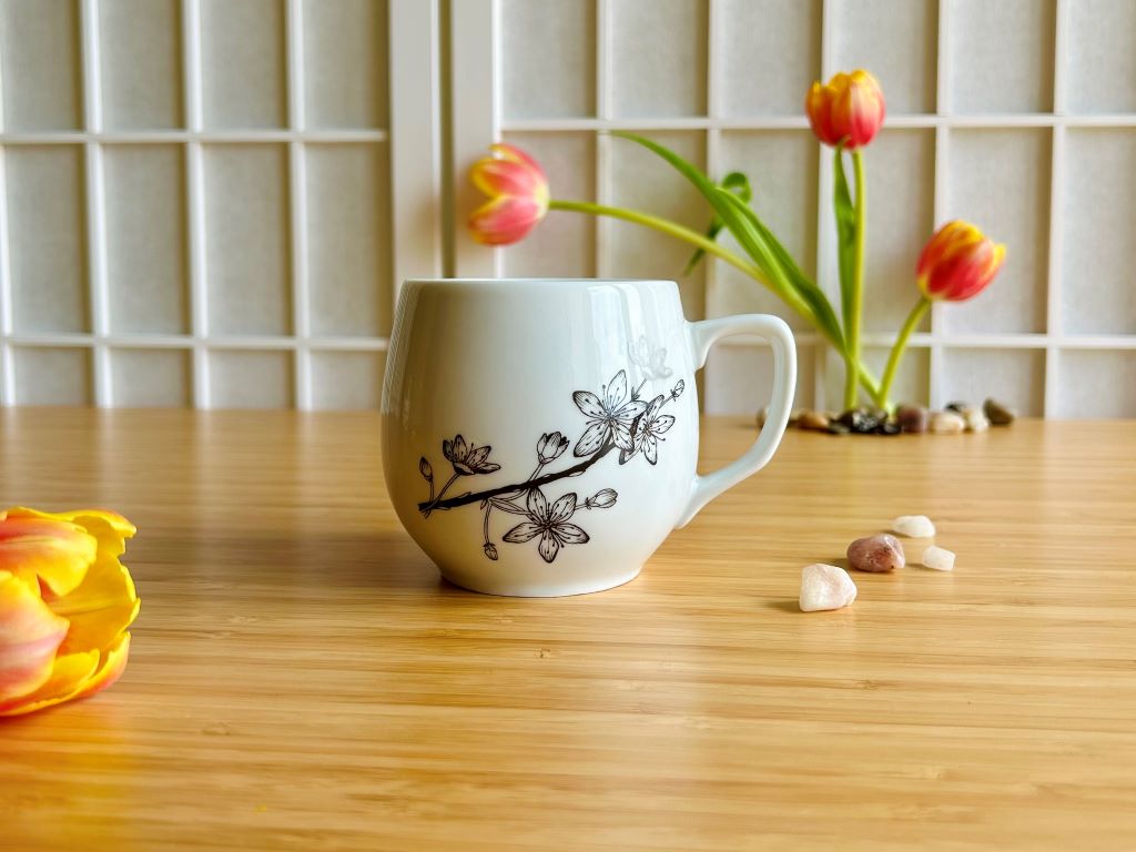 hrnek "Sakura"se stříbrnou 300 ml