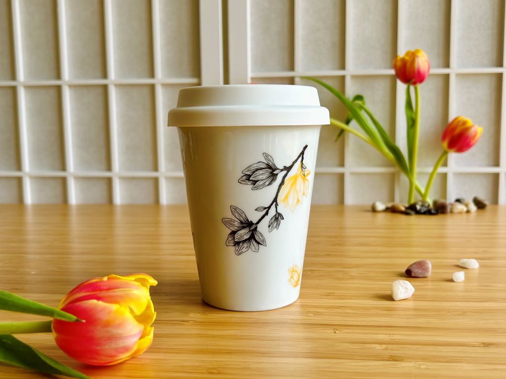 hrnek To Go "Magnolie" se zlatou 300 ml
