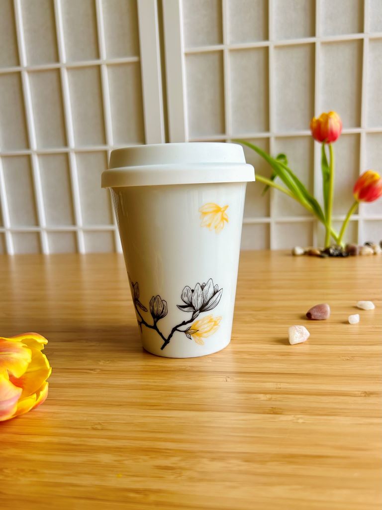 hrnek To Go "Magnolie" se zlatou 300 ml