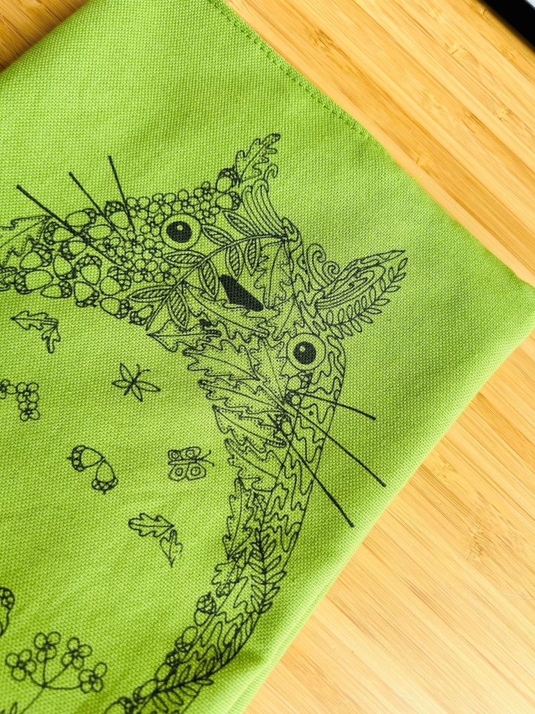 obal na knihu "Totoro" velký