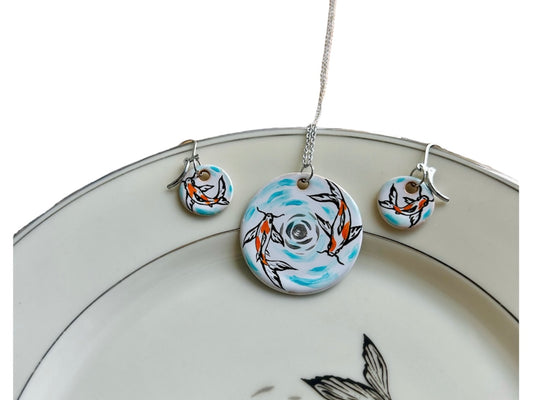 sada keramických šperků  "Jezerní drahokamy aneb koi kapříci s měsícem"