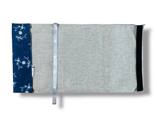 obal na knihu "Jezerní drahokamy aneb koi kapříci s měsícem" velký