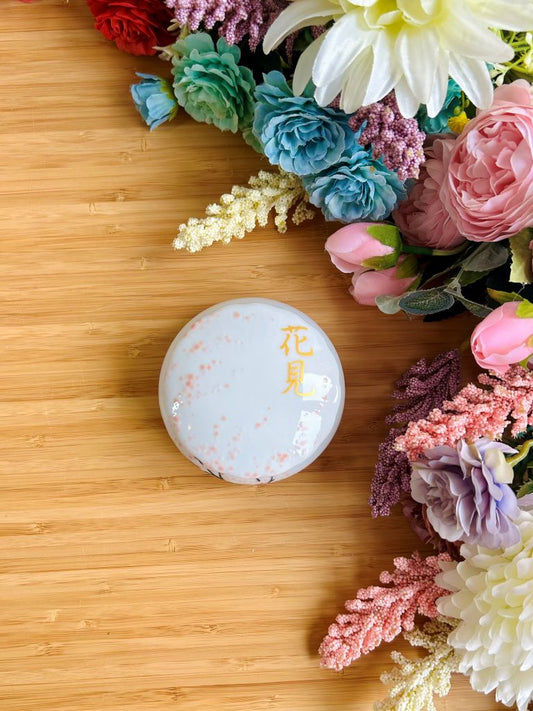 porcelánová dóza "Ráno pod sakurou"