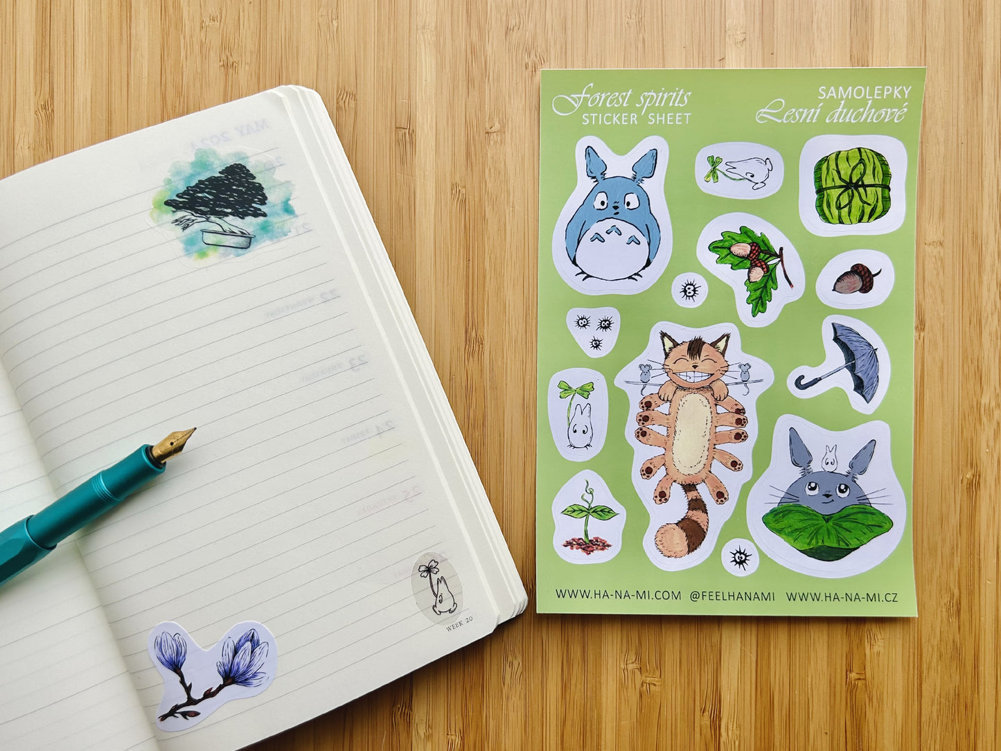 Dárkový balíček "Totoro a lesní duchové" papírový