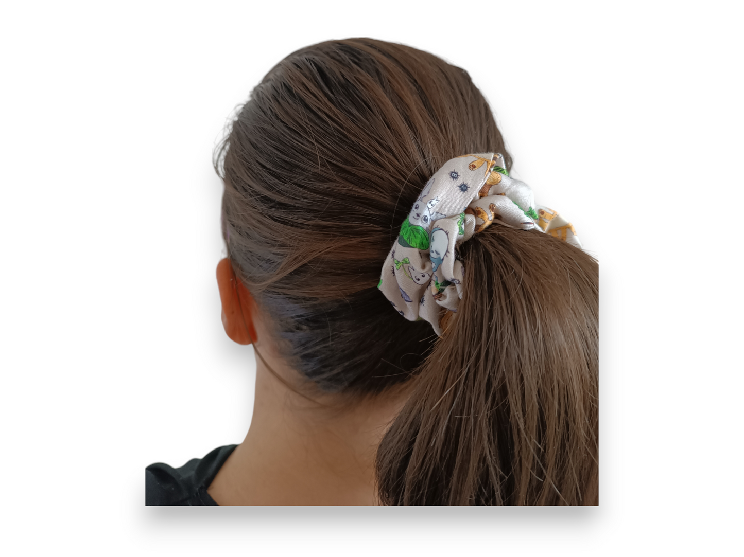 scrunchies "Totoro a další lesní duchové" látková gumička do vlasů