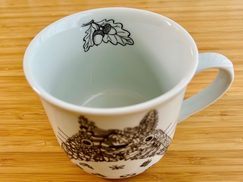 hrnek velký "Totoro omalovánka" 650 ml