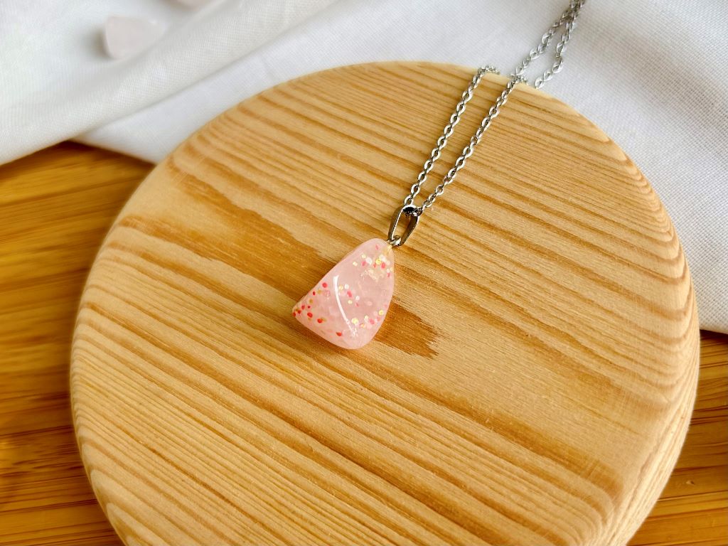 náhrdelník "Ráno pod sakurou" růženín