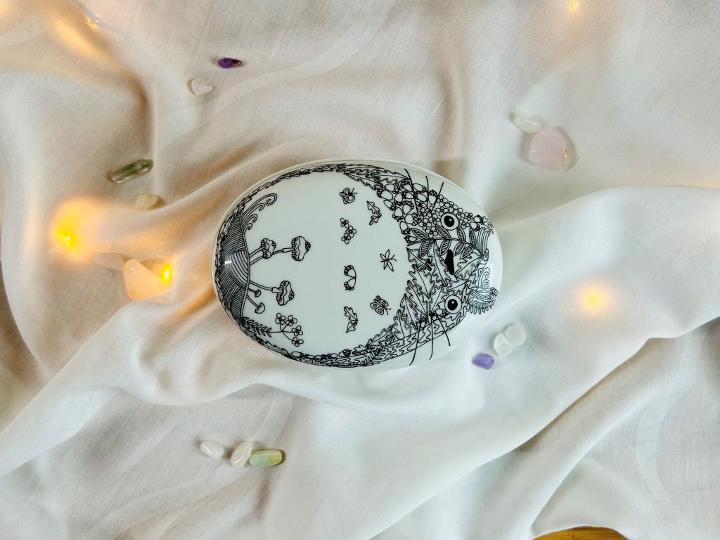 porcelánová šperkovnice "Totoro" s polštářkem