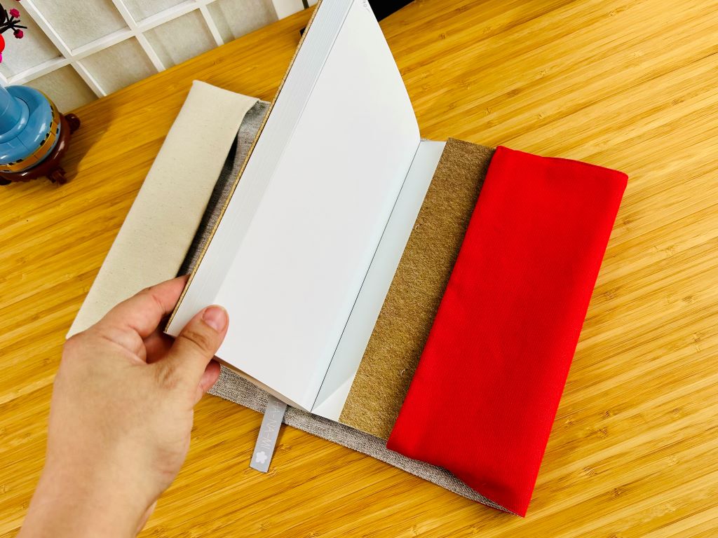 obal na knihu "Japonský hrad" velký