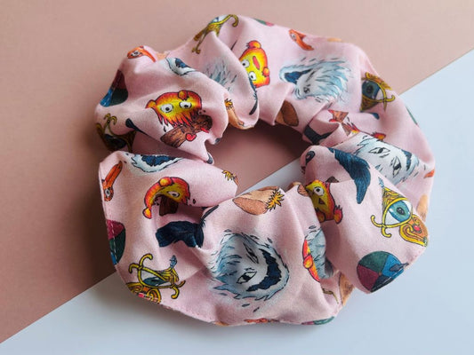 scrunchies "Láska & Magie" látková gumička do vlasů