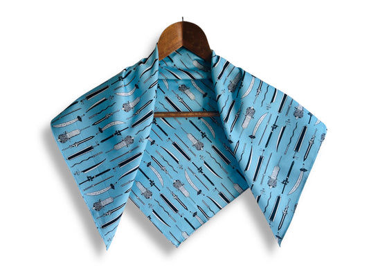 střední šátek "Anime meče" 67x67 cm