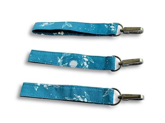 klíčenka "Jezerní drahokamy aneb koi kapříci s měsícem"