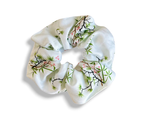 scrunchies "Tři přátelé zimy" látková gumička do vlasů