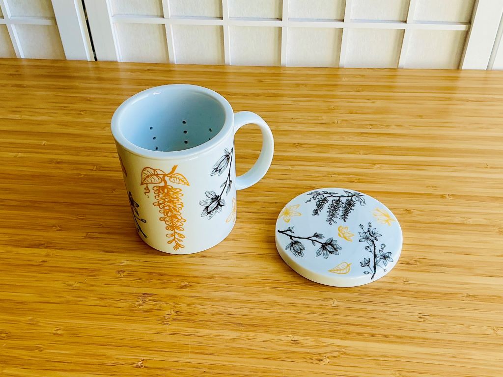hrnek "Jarní Japonsko"se sítkem a pokličkou 300 ml