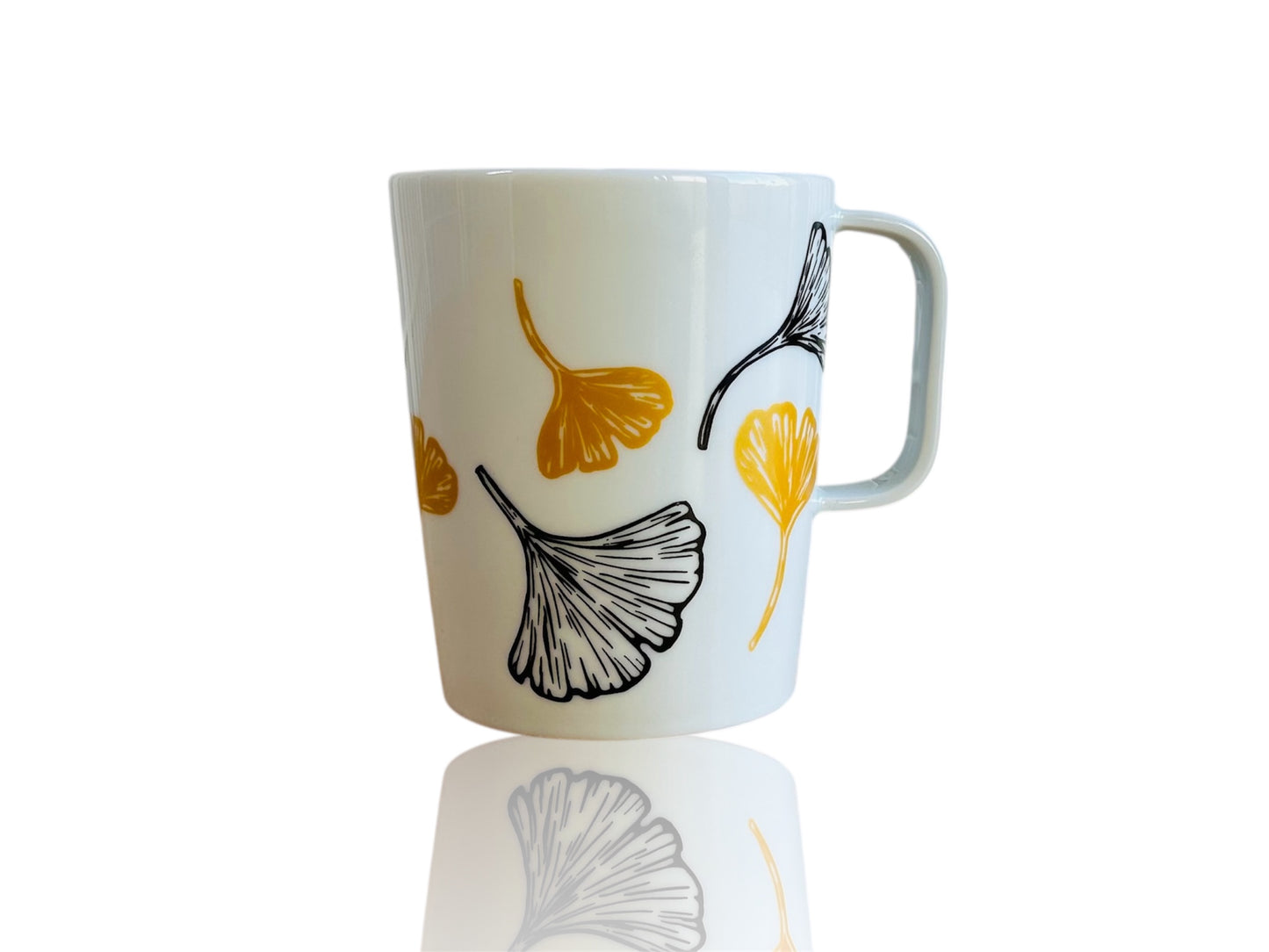 hrnek "Ginkgo listy" se zlatou 250 ml