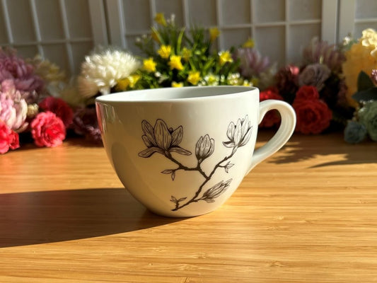 sada hrnek široký + lžička "Magnolie" se zlatou