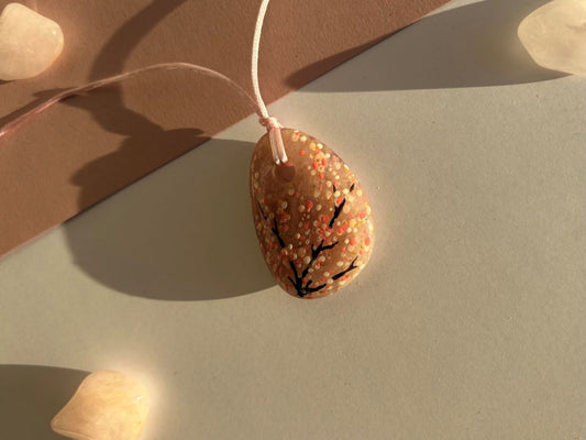 velký náhrdelník "Ráno pod sakurou" sluneční kámen