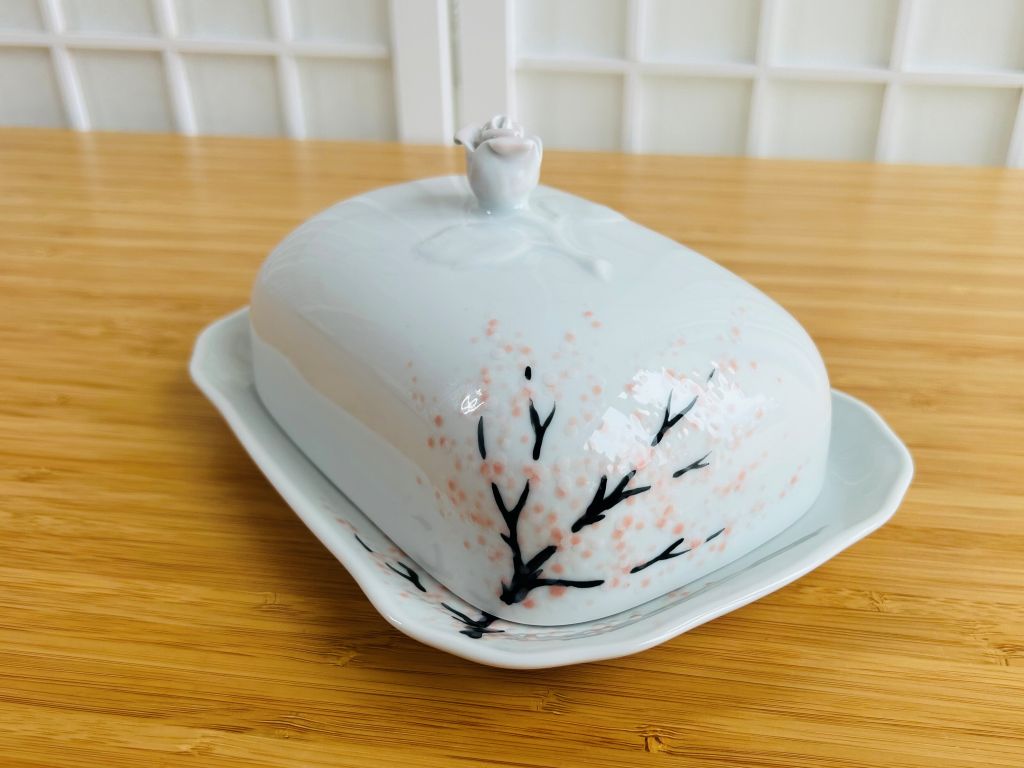 porcelánová máslenka "Jarní Japonsko"