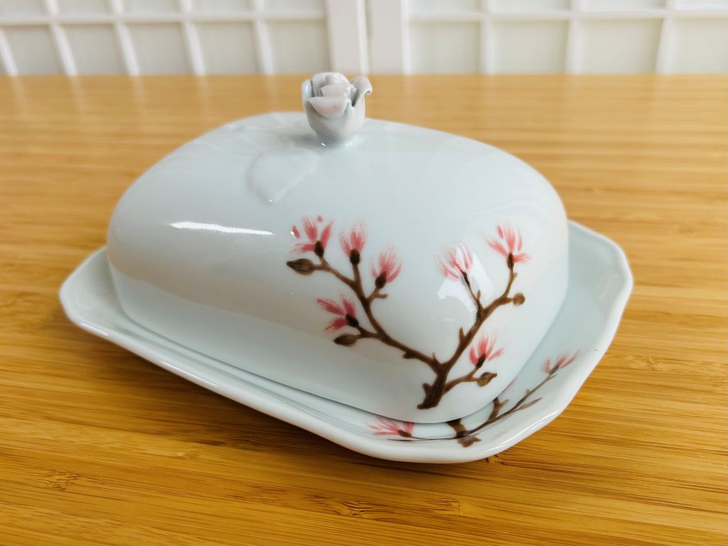 porcelánová máslenka "Jarní Japonsko"